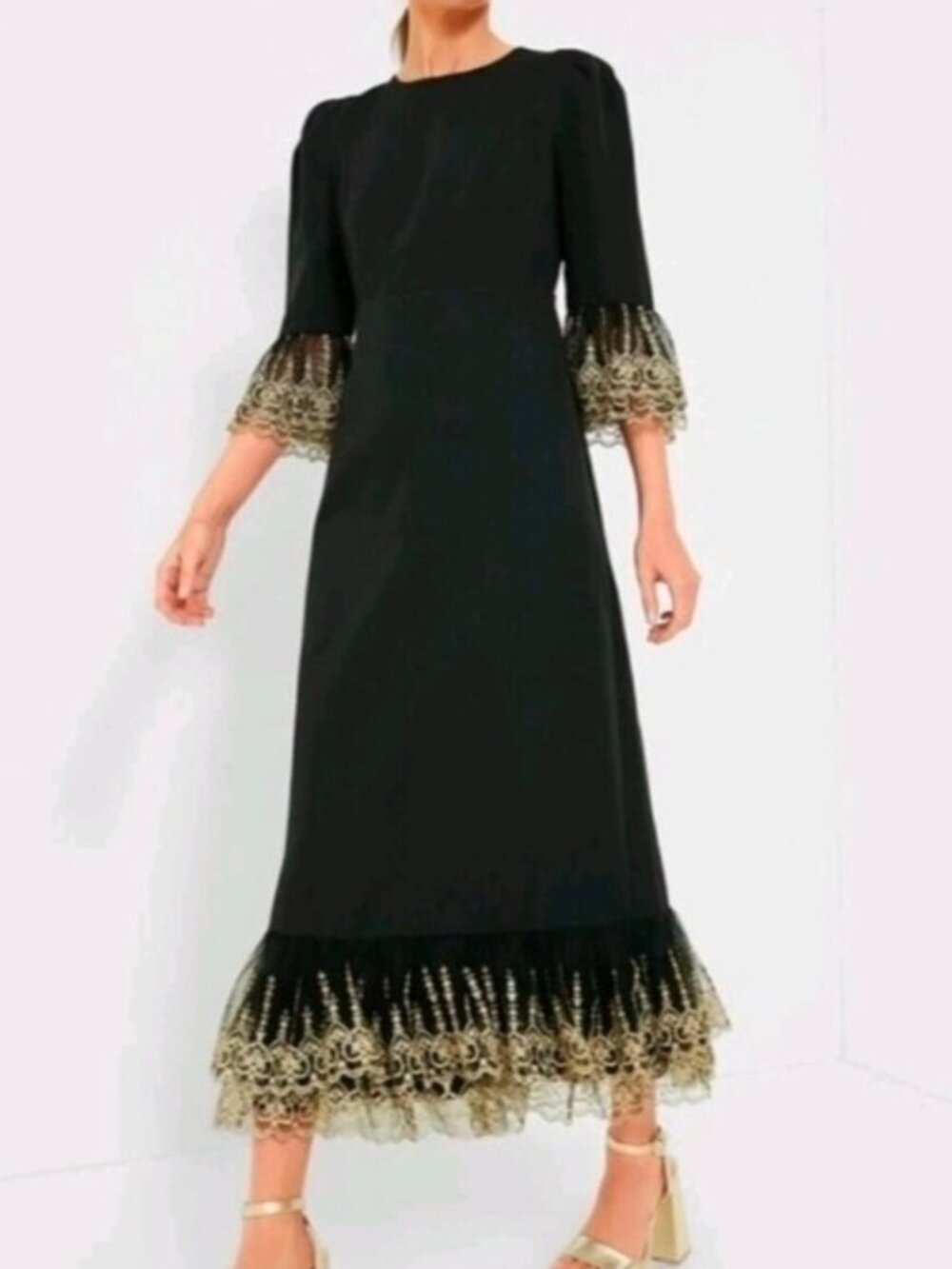 Tuckernuck Pomander Place Black Gold Embroidered Lace Lilith Maxi Dress S